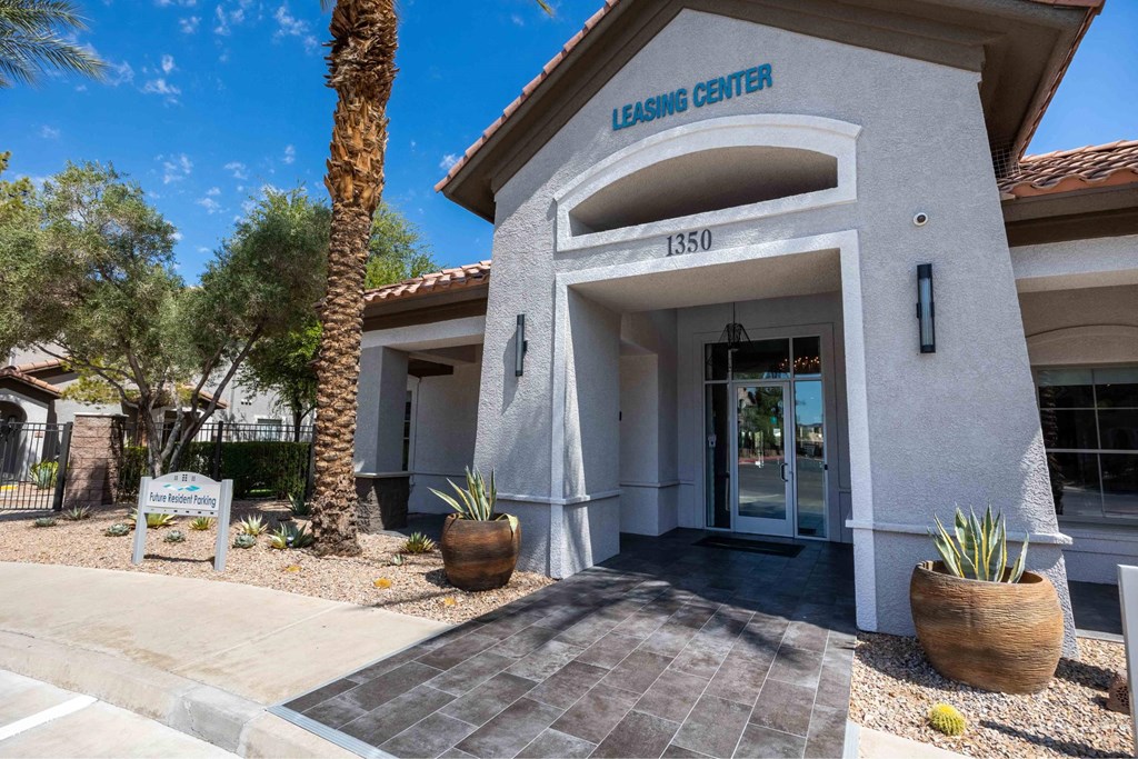 A building with a sign that says