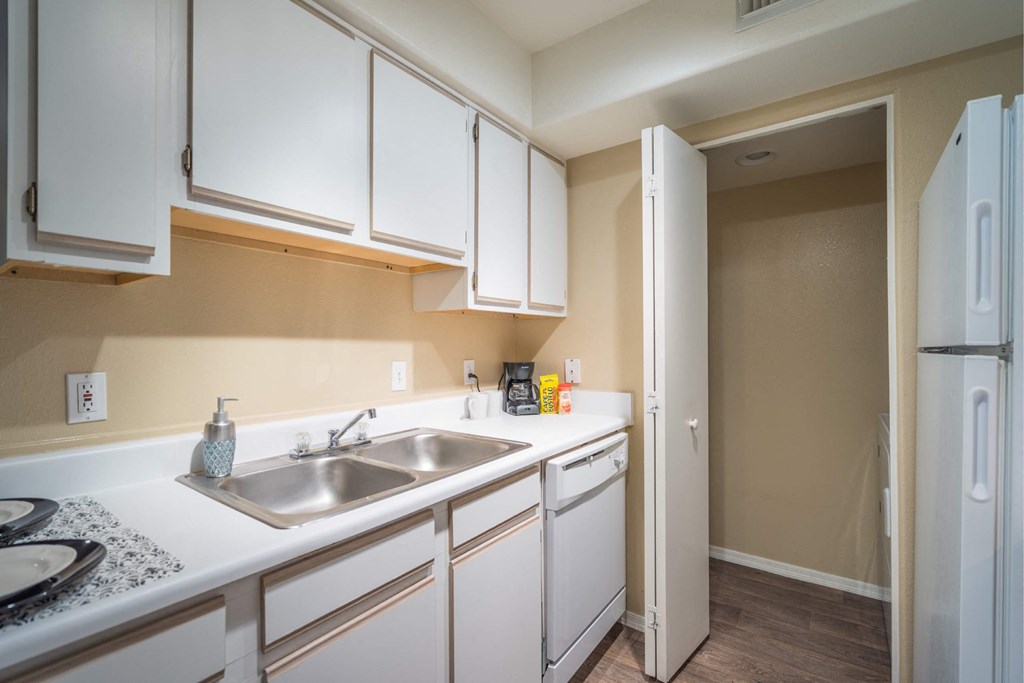 A Kitchen With White Fridge at The Summit at Flagstaff, Flagstaff, 86004