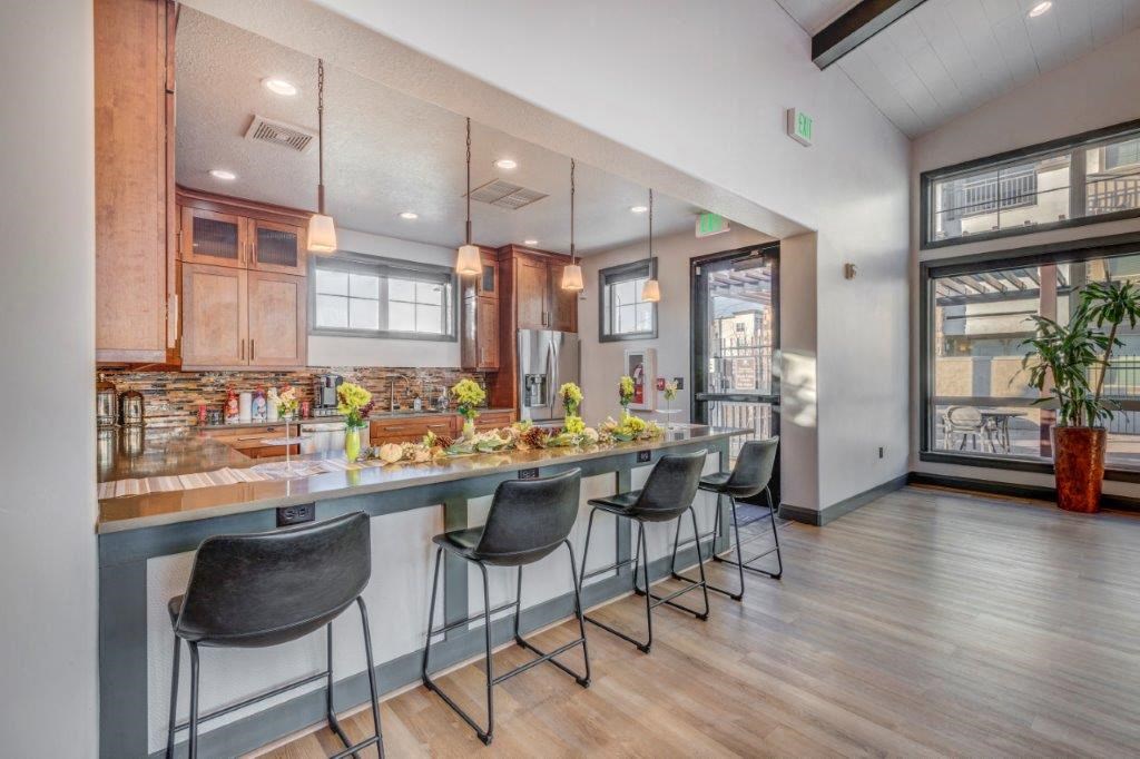 Clubhouse with bar and full kitchen