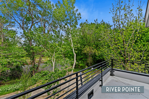 River Pointe Apartments