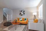 1-bedroom apartment at Ellwood Pines in Roswell