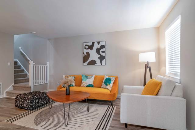 1-bedroom apartment at Ellwood Pines in Roswell, GA