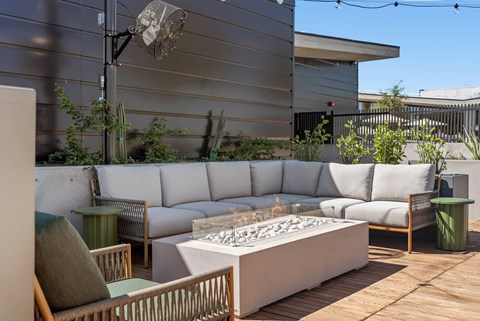 outdoor lounge serating with firepit