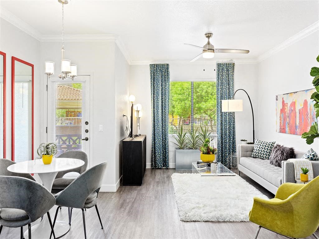 San Portella, Tempe, AZ, Living Area