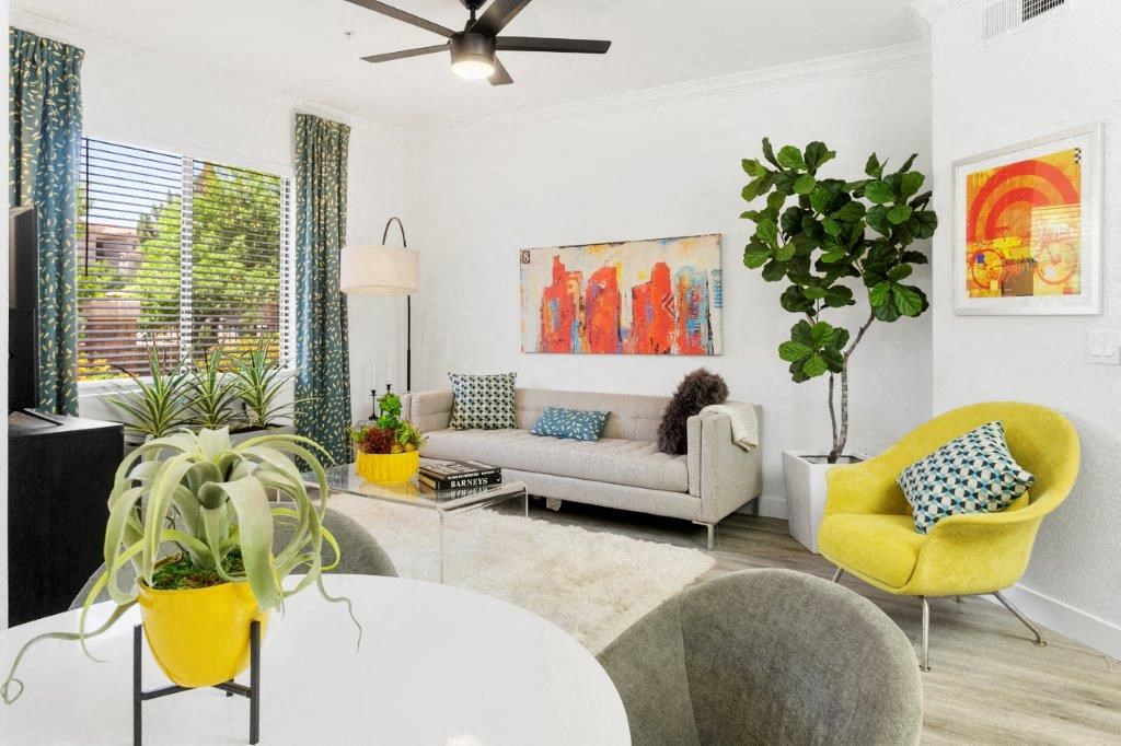 San Portella, Tempe, AZ, Living Area