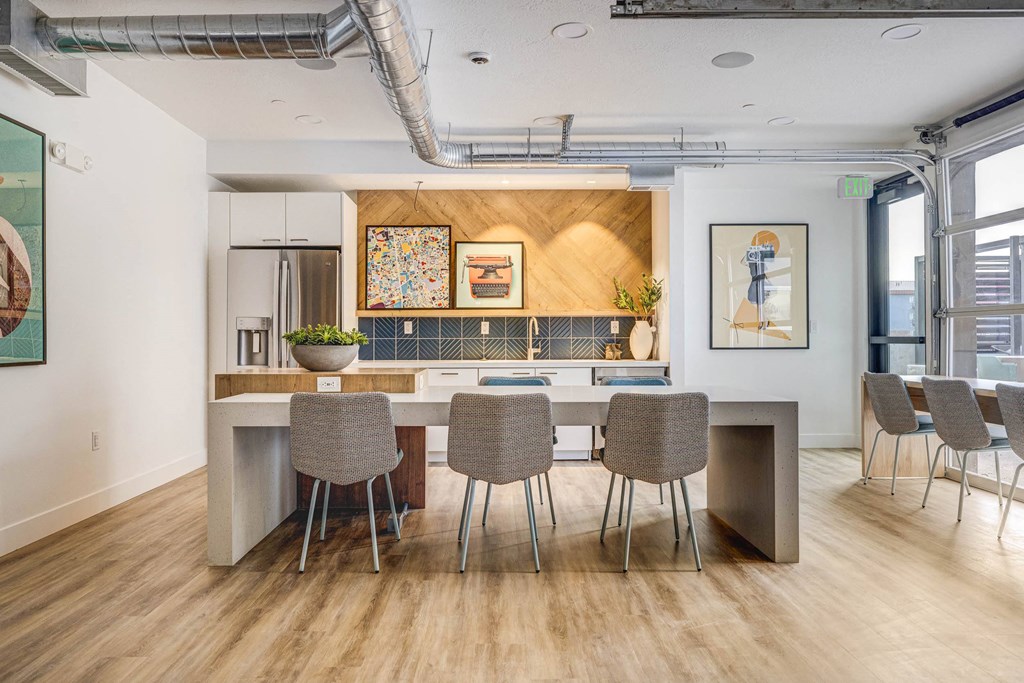 Clubroom with Kitchen