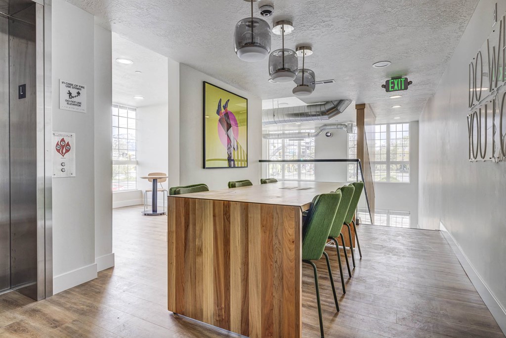 Mezzanine-level Co-working Space