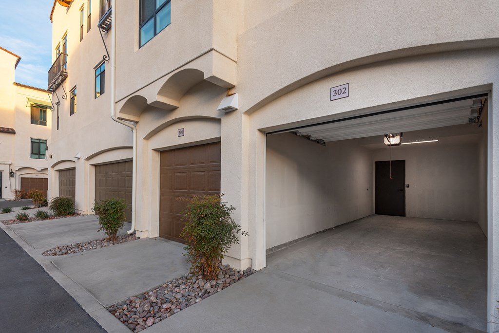 Solana Winchester Hills