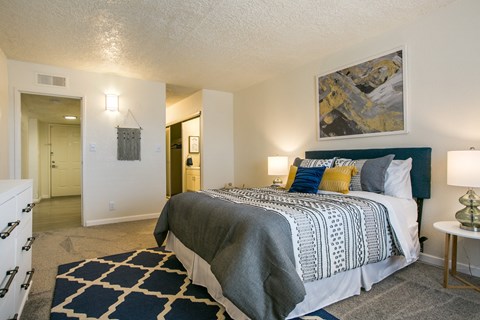 Beautiful Bedroom at Stride West, Albuquerque, New Mexico