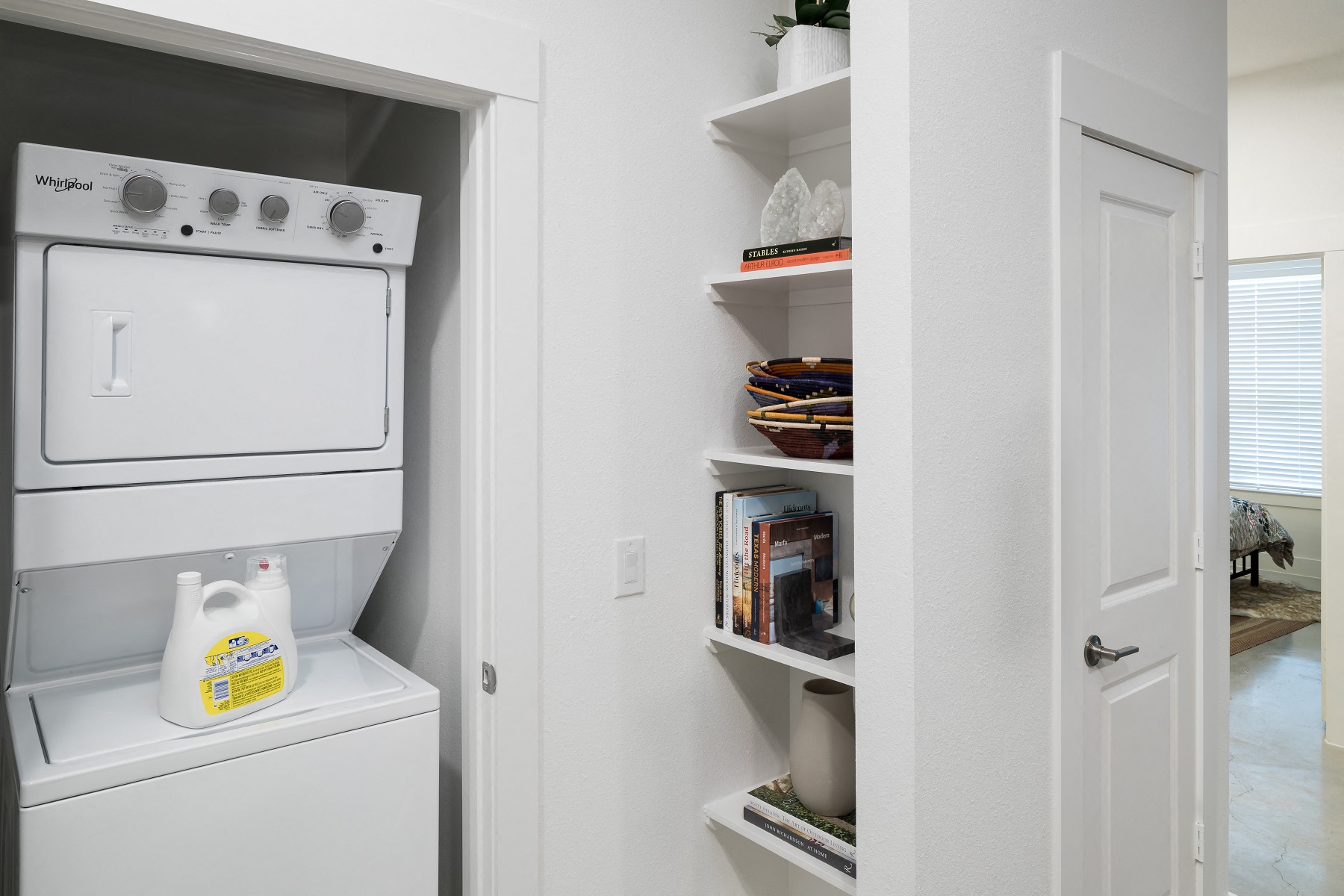 Alexan Garza|Washer/Dryer