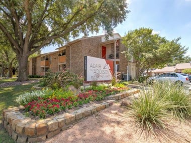 15905 Bent Tree Forest Circle 1-2 Beds Apartment for Rent Photo Gallery 1