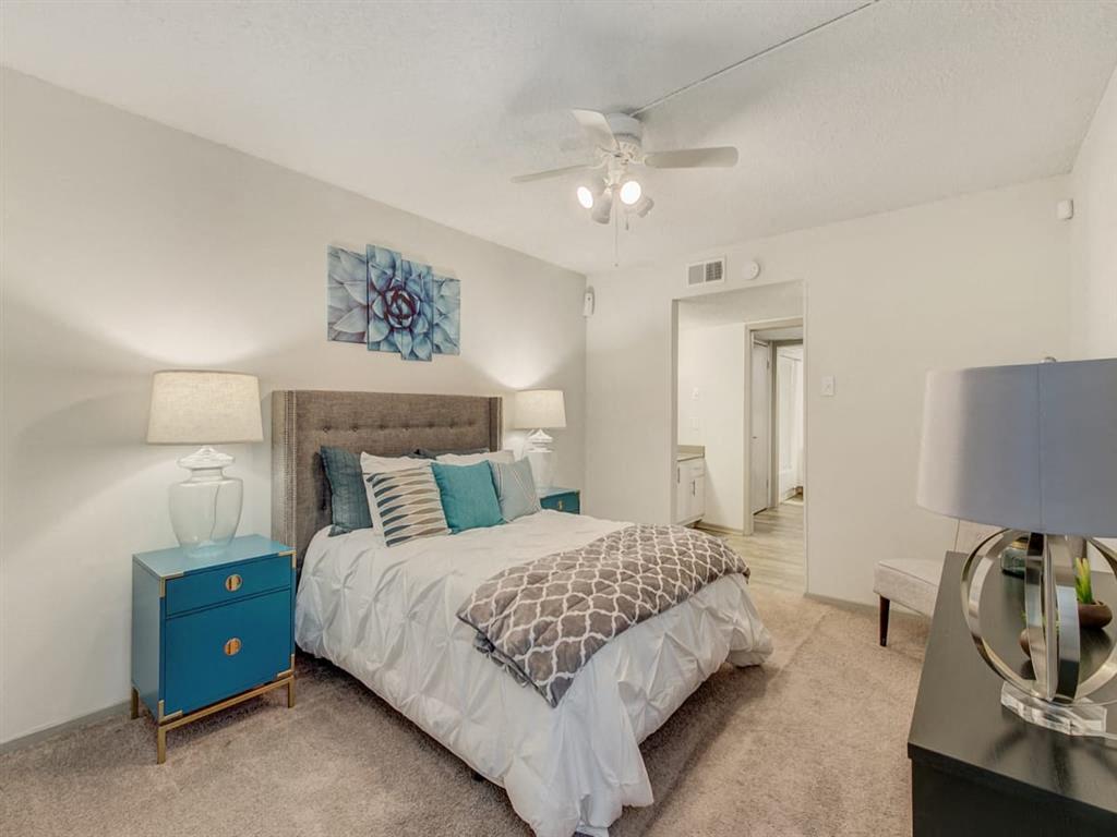 Adair Off Addison - New
