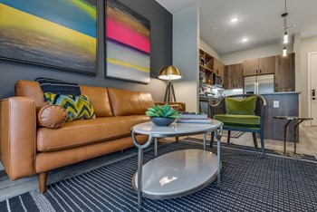 Living area - Photo Gallery 26