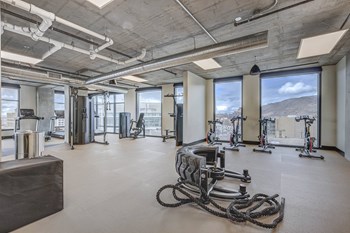Fitness Center - Photo Gallery 26