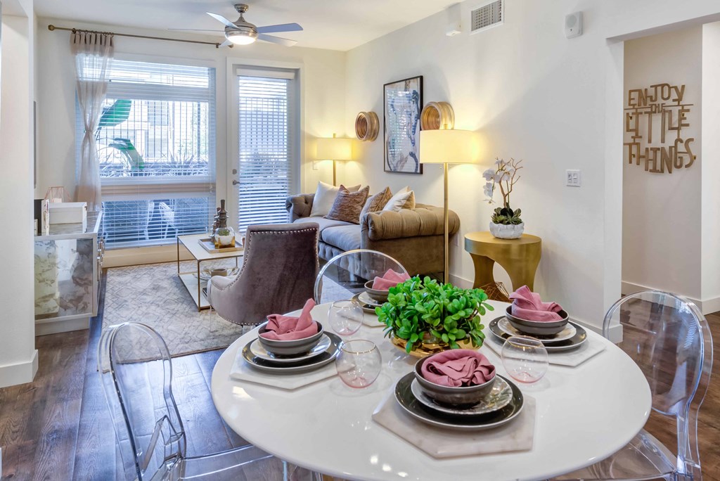 Living Room/Dining Room