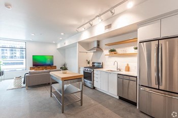 Kitchen - Photo Gallery 9
