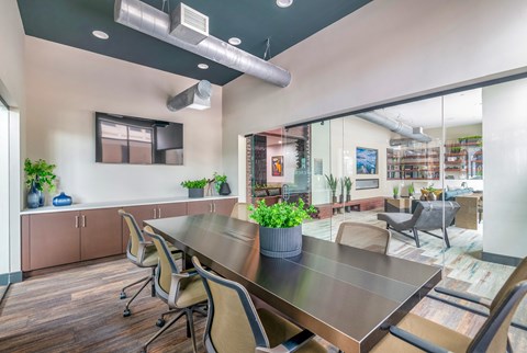 this is a photo of the office space available to rent