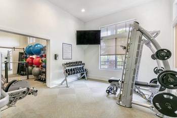 The Outlook At Greystone