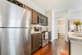 The Outlook At Greystone