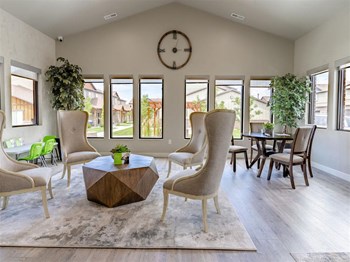 lobby - Photo Gallery 29
