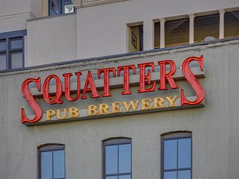 Squatters Bar - Photo Gallery 26