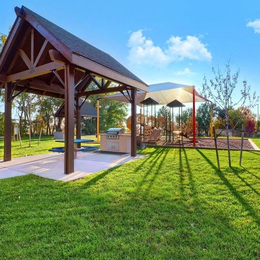 outdoor area at Alvista Nine Mile, Asheville North Carolina