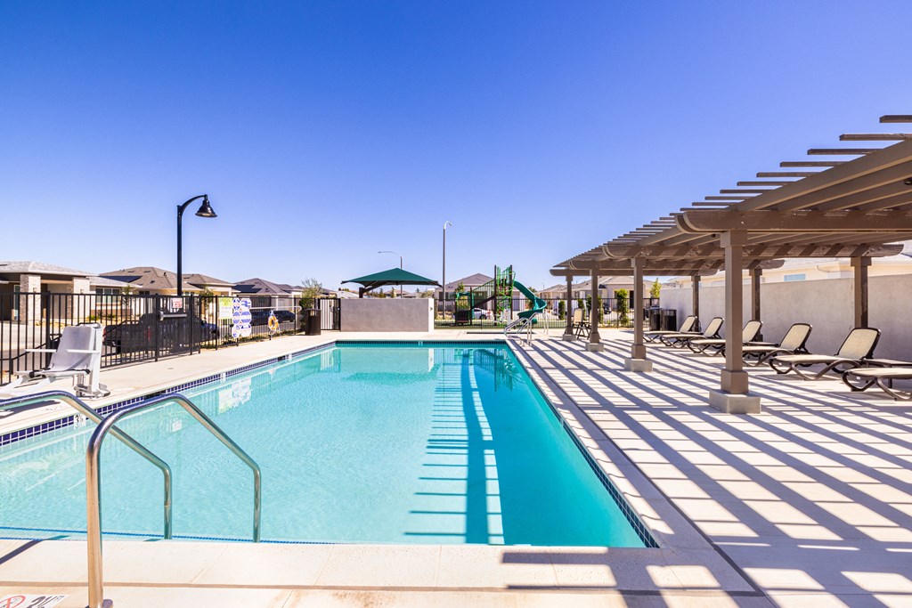 Vello Valley Lancaster Pool