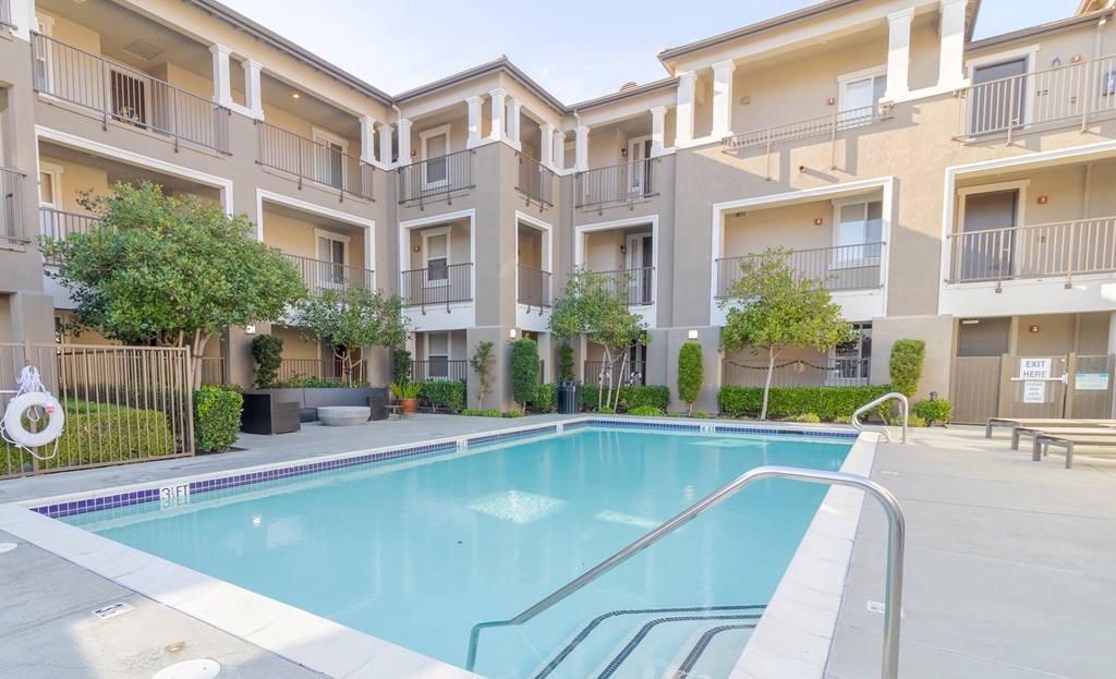 Villas At Monterosso