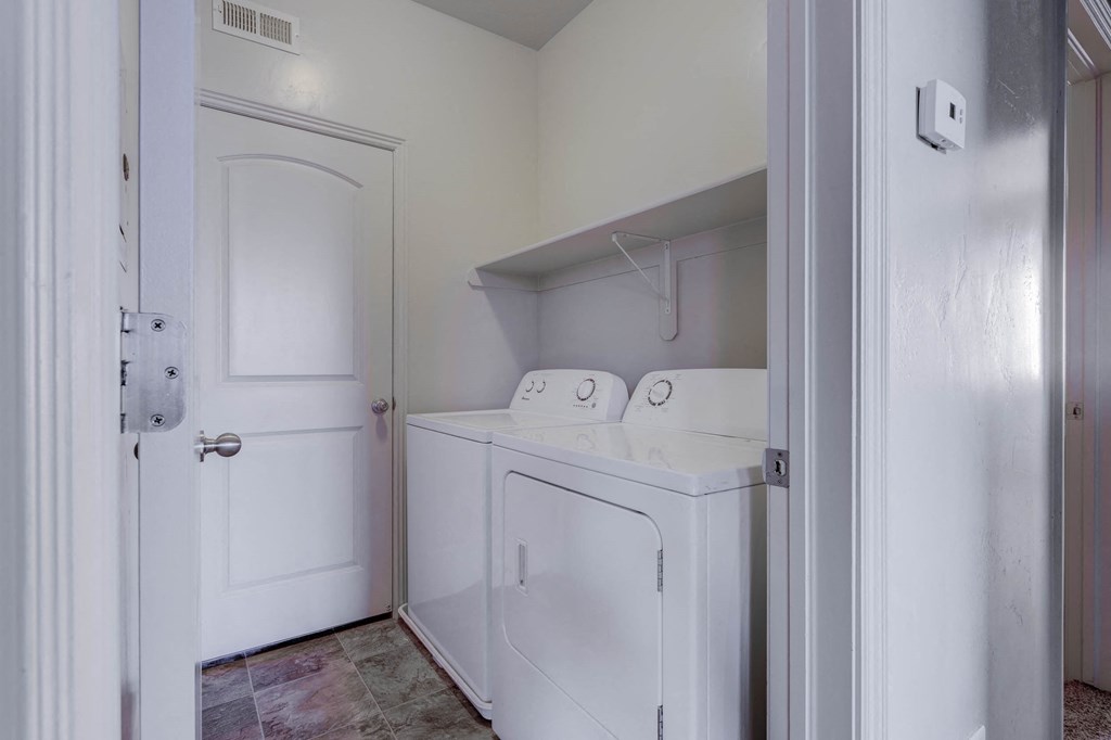 laundry room entry