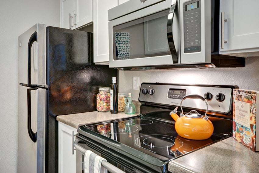 Kitchen Appliances at StonePointe, University Place, Washington - Photo Gallery 1