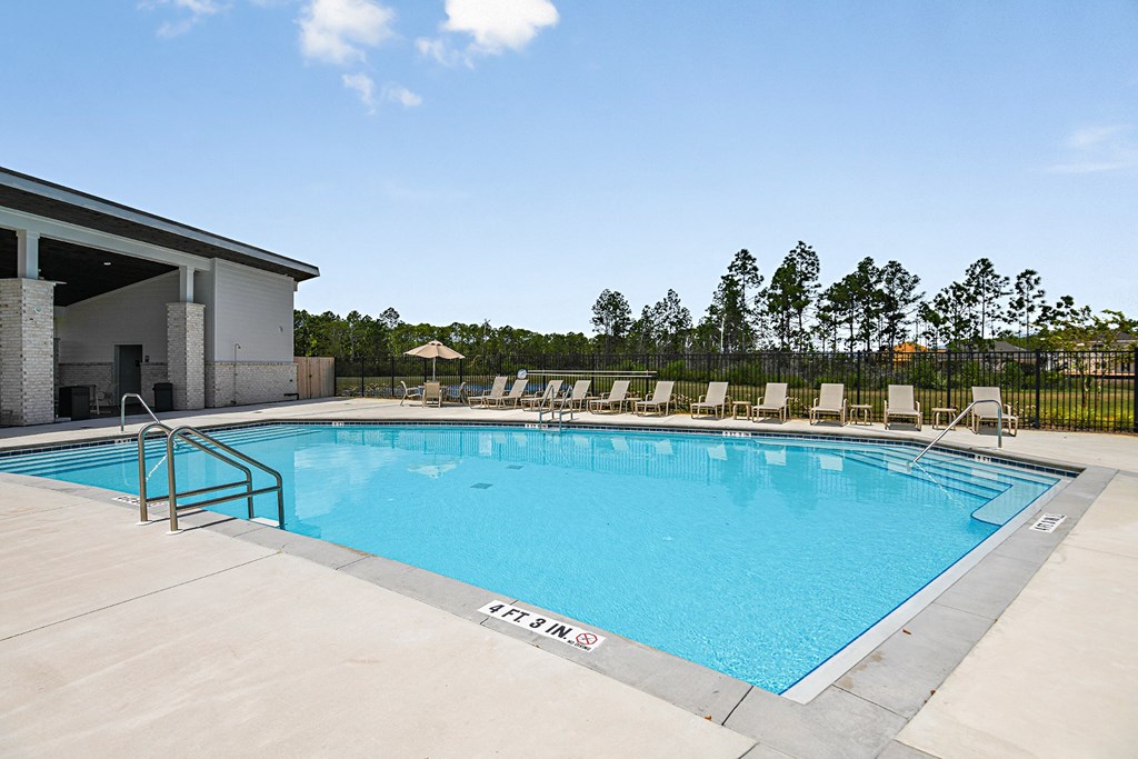 the swimming pool at our crossings apartments
