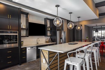 clubhouse kitchen - Photo Gallery 3