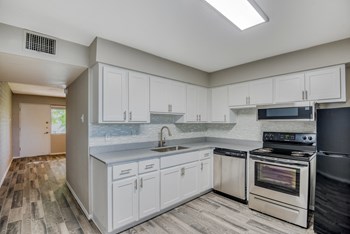 Kitchen - Photo Gallery 5