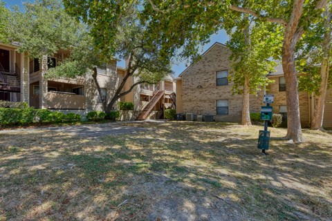 our apartments offer a large yard for your convenience