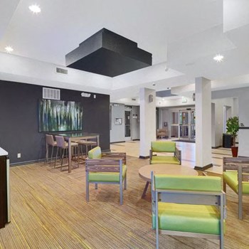 Resident lounge - Photo Gallery 3