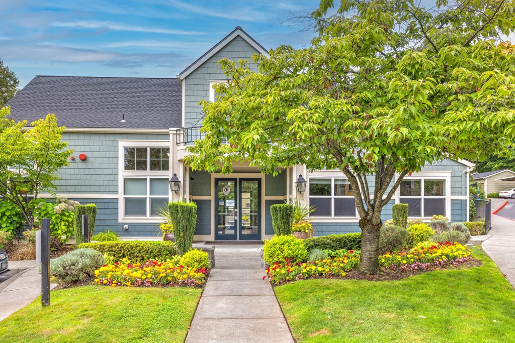 Bella Vista Leasing Office