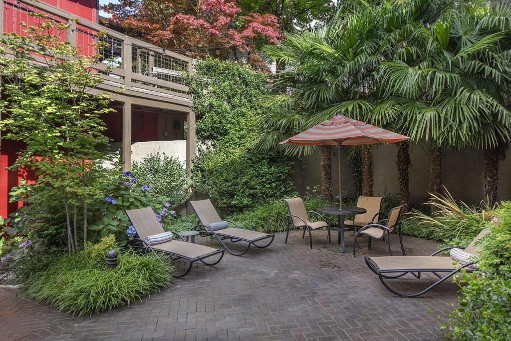Outdoor patio with Lush Green Space at Canyon Park Apartments, Beaverton, OR 97005