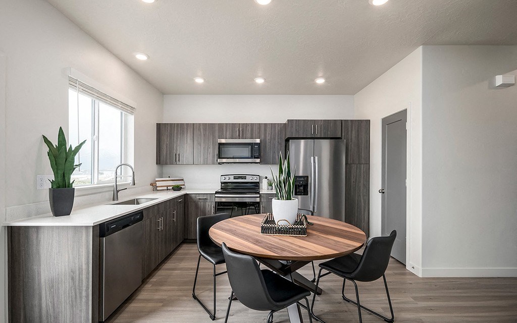 Full Kitchen 1 at Banner Hill, Bluffdale, UT