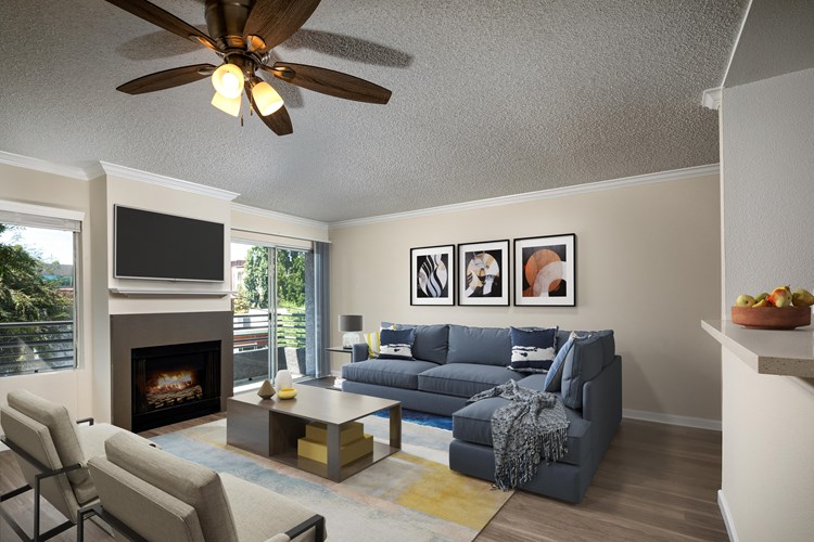 Warner Pointe is a similar property to Clarendon Apartments located in Woodland Hills