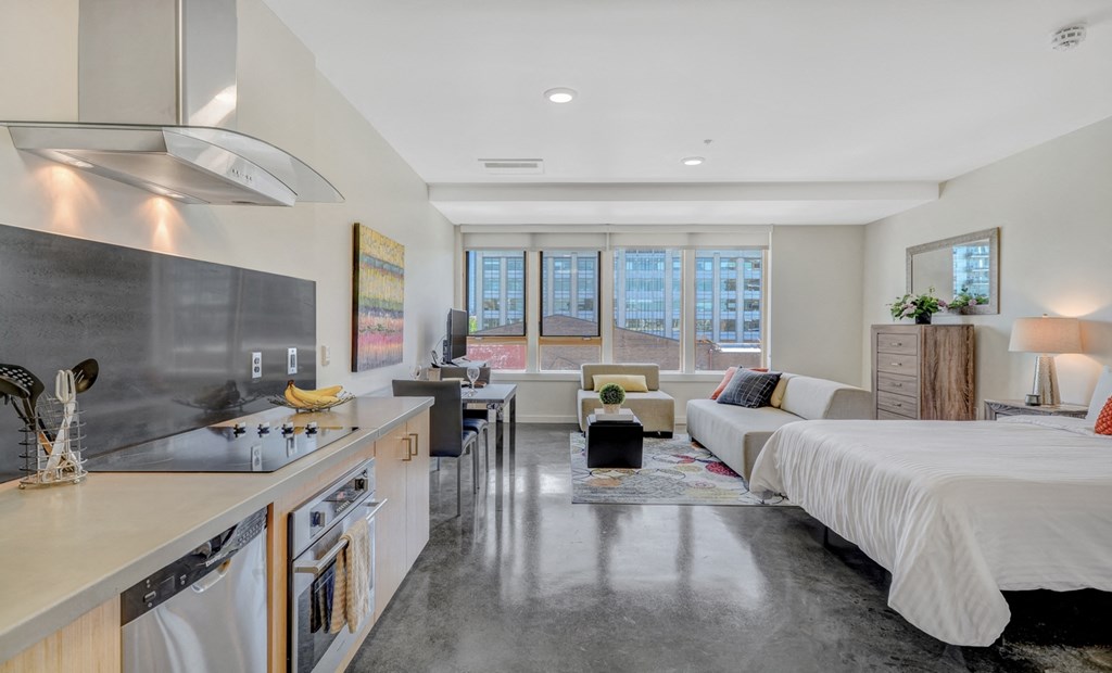 Studio  at mResidences Portland Pearl District, Portland