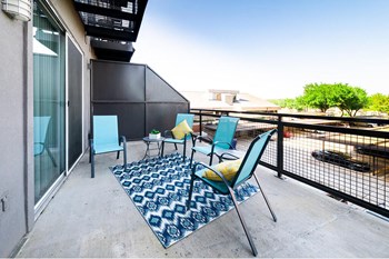 1800 Rogers Road 1-2 Beds Apartment for Rent - Photo Gallery 6
