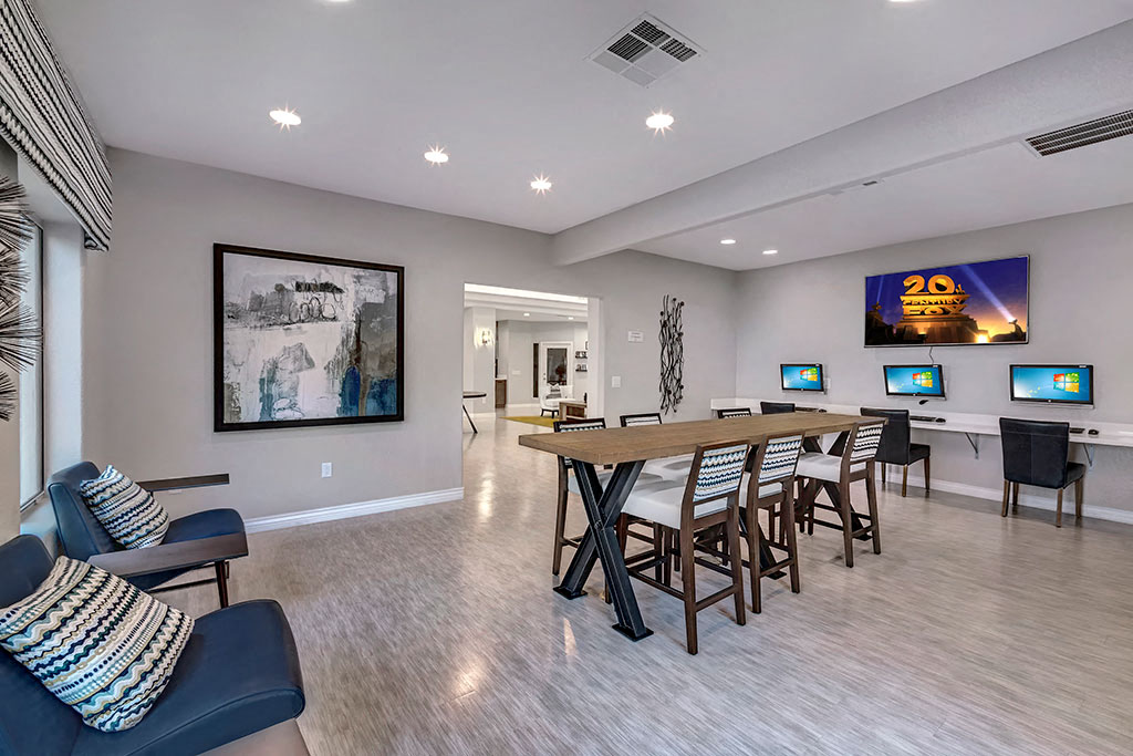 Business Center With Computers at Springs at Continental Ranch, Tucson, AZ, 85743