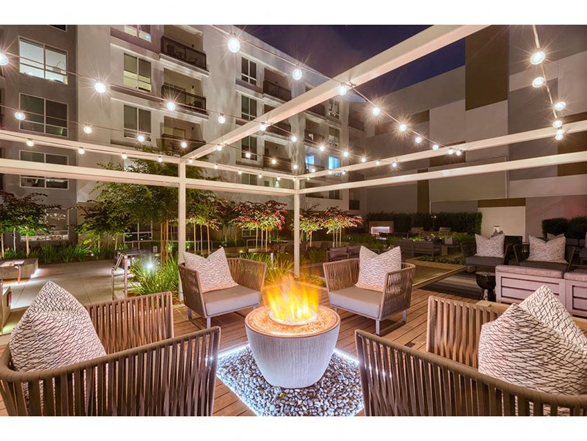 fire pit fire pit at Altana, Glendale, CA
