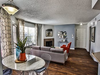 Living Area With Dining Living Area With Dining at The Met, Las Vegas, NV, 89108 - Photo Gallery 3