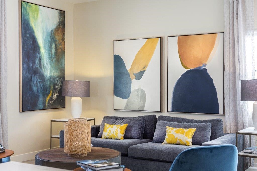 Social Lounge at Marquessa Villas, Corona, CA