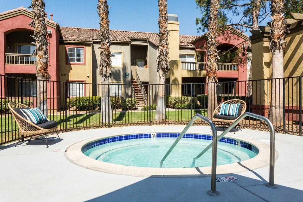 Hot Tub at Deerwood, Corona, CA, 92879