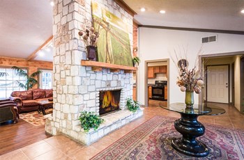 clubhouse fire place - Photo Gallery 4