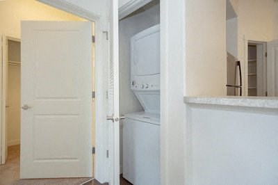 Stack-able washer/dryer