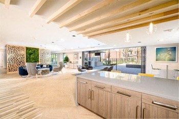 clubhouse - Photo Gallery 8