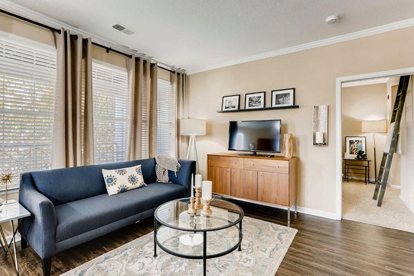 Living Room - Photo Gallery
